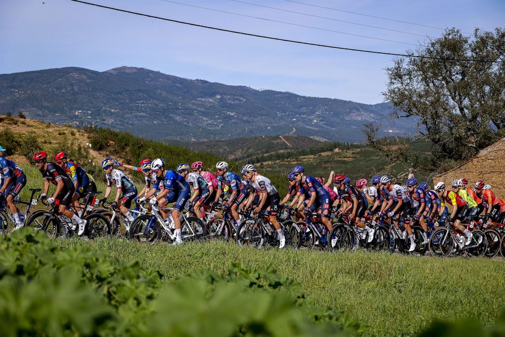 De Vila Real de Santo António ao Alto do Malhão: eis o percurso da Volta ao Algarve 2026